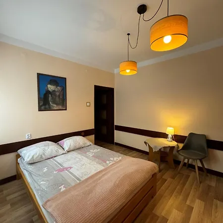 Przy Skalkach فندق مبيت وإفطار شكلارسكا بوريبا